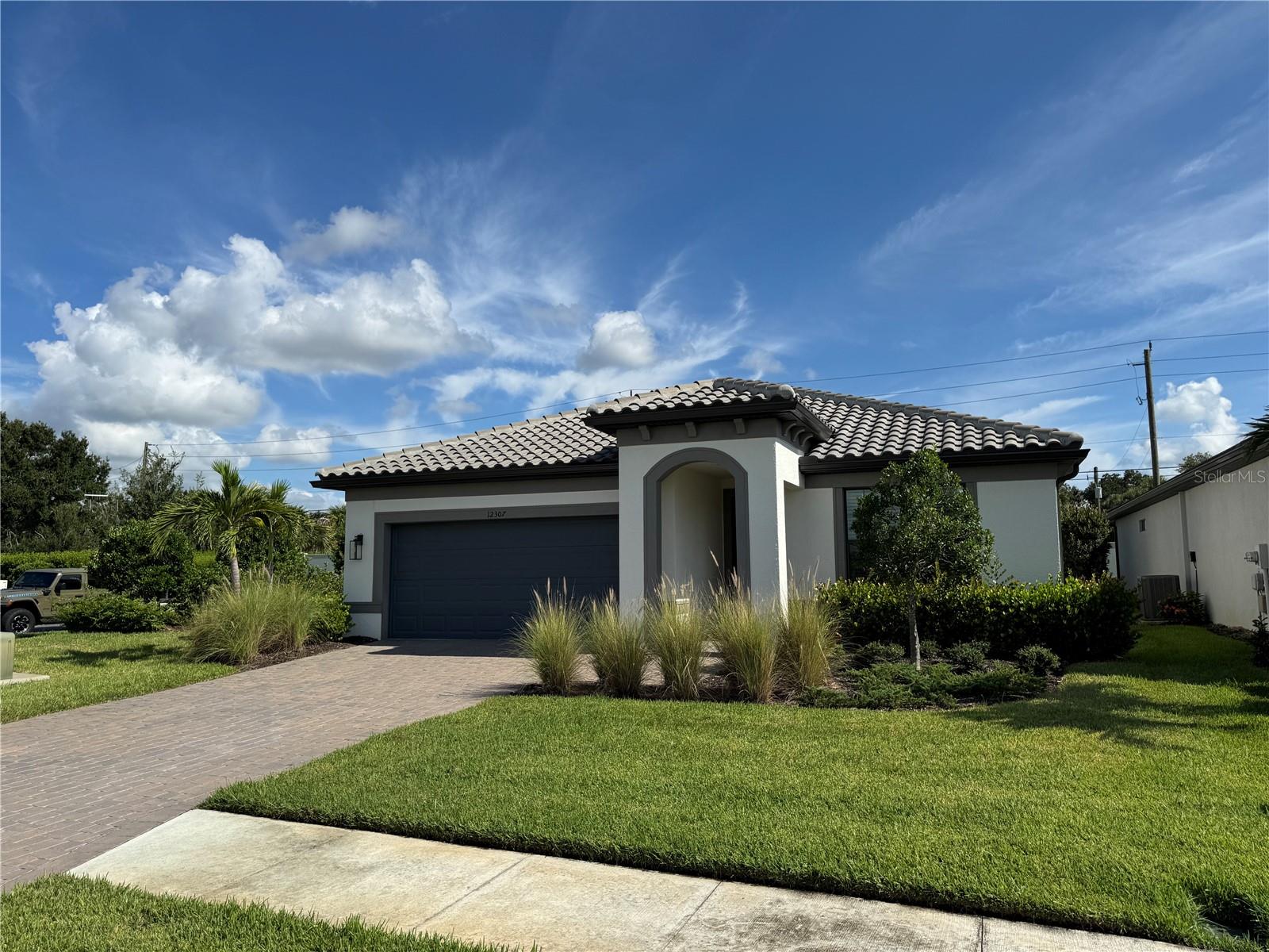 MAGNOLIA RANCH - Residential
