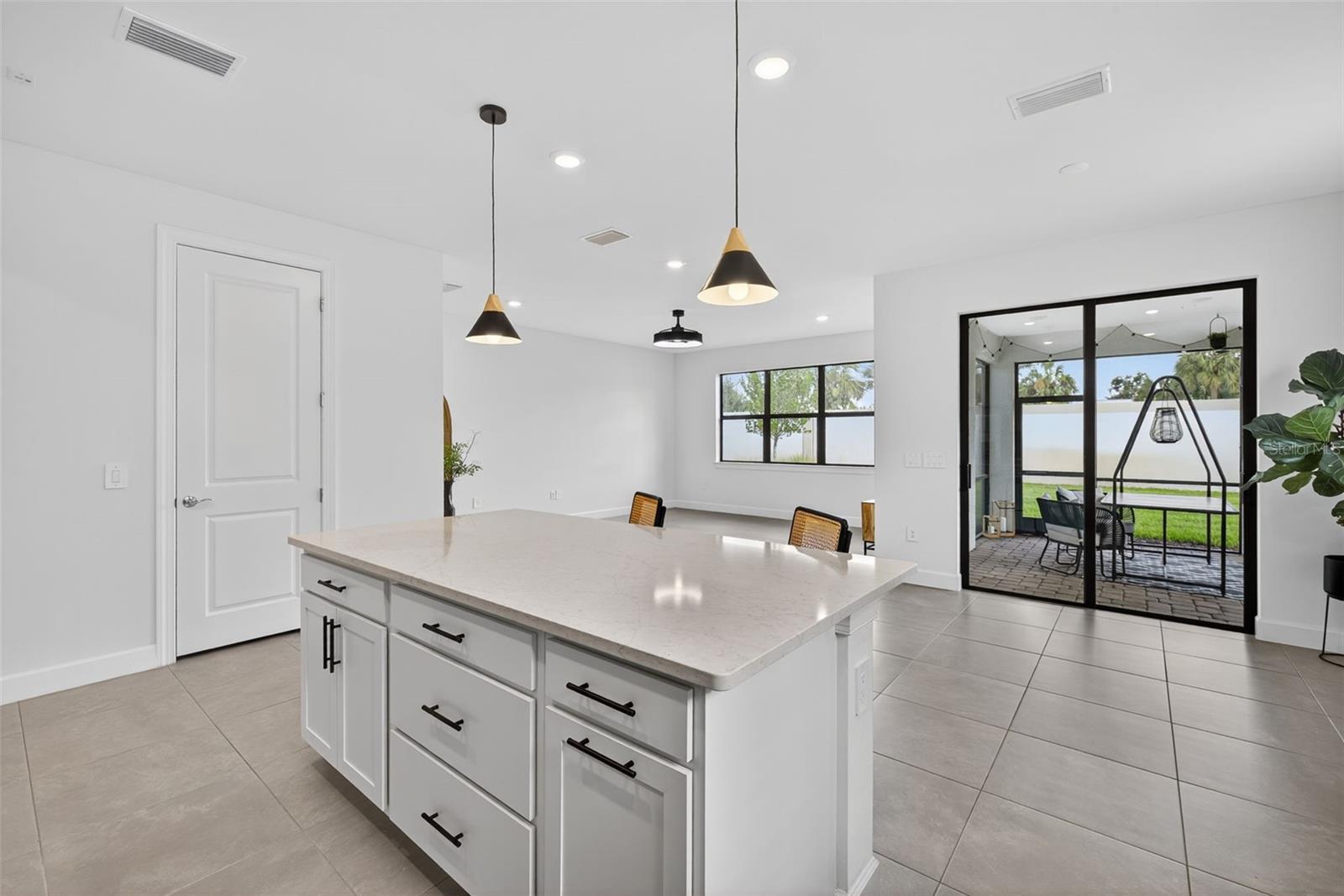 MAGNOLIA RANCH - Residential