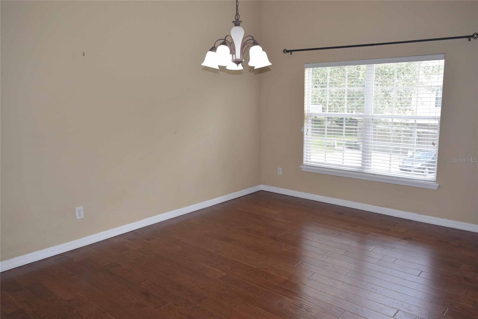OVERLOOK/PARKSIDE CONDO - Residential Lease