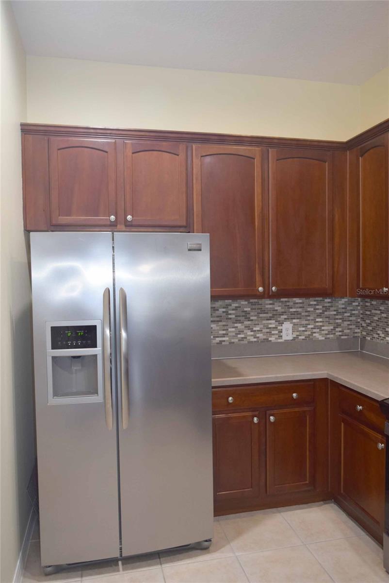 OVERLOOK/PARKSIDE CONDO - Residential Lease