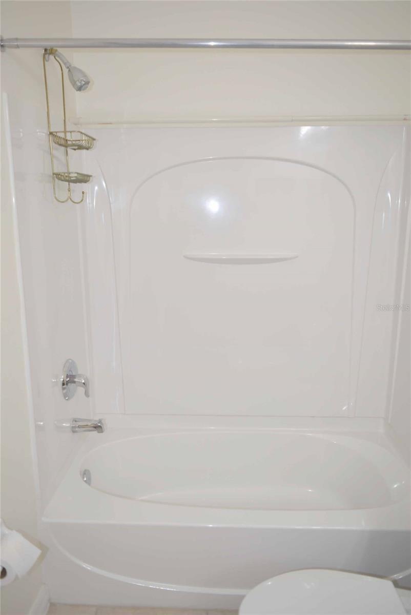 OVERLOOK/PARKSIDE CONDO - Residential Lease