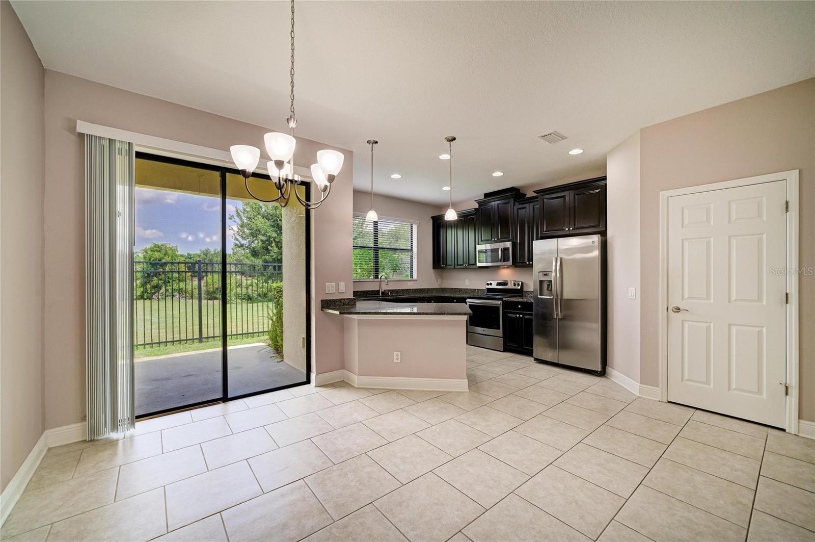 CREEKWOOD TWNHMS - Residential