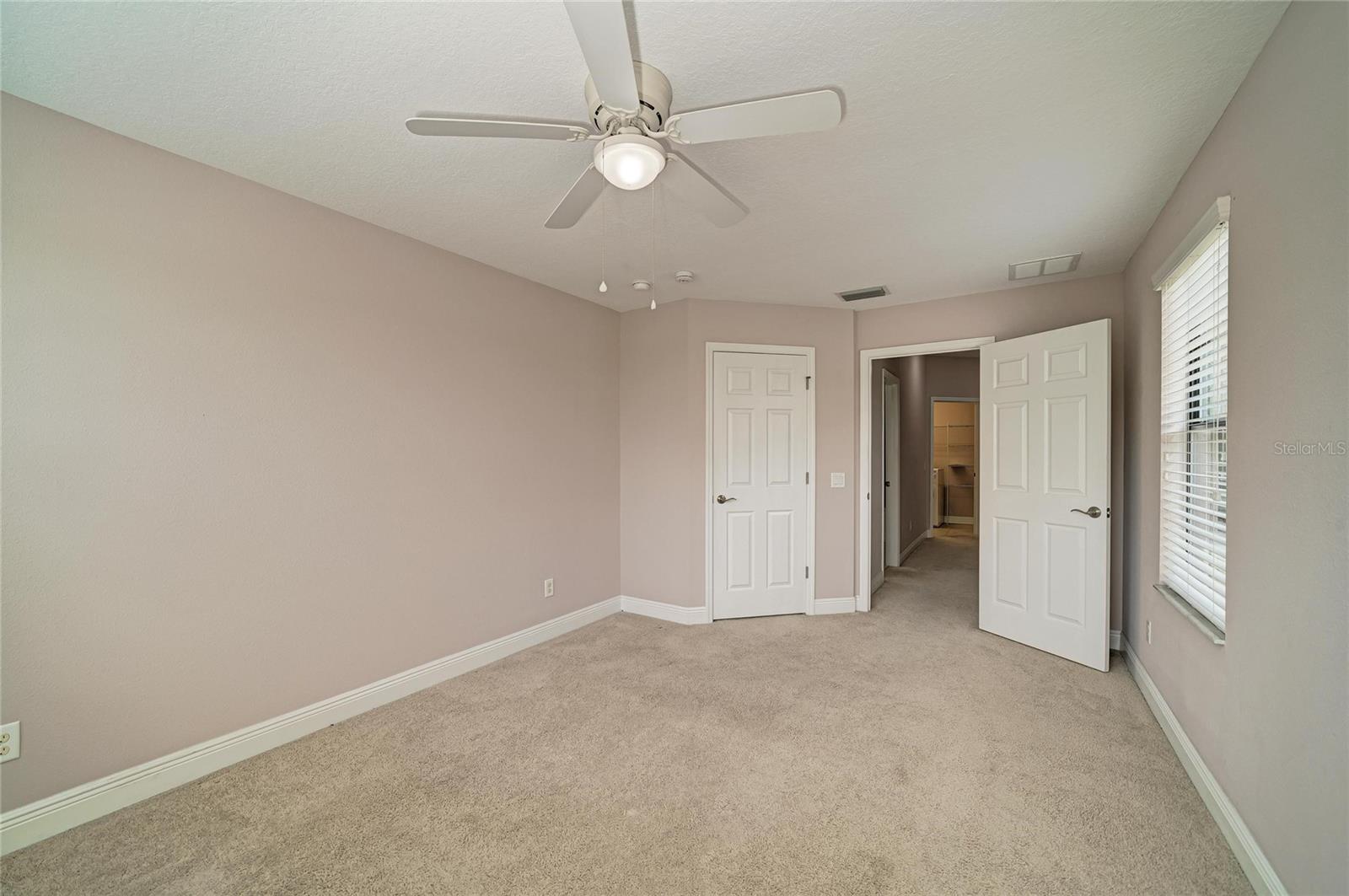 CREEKWOOD TWNHMS - Residential