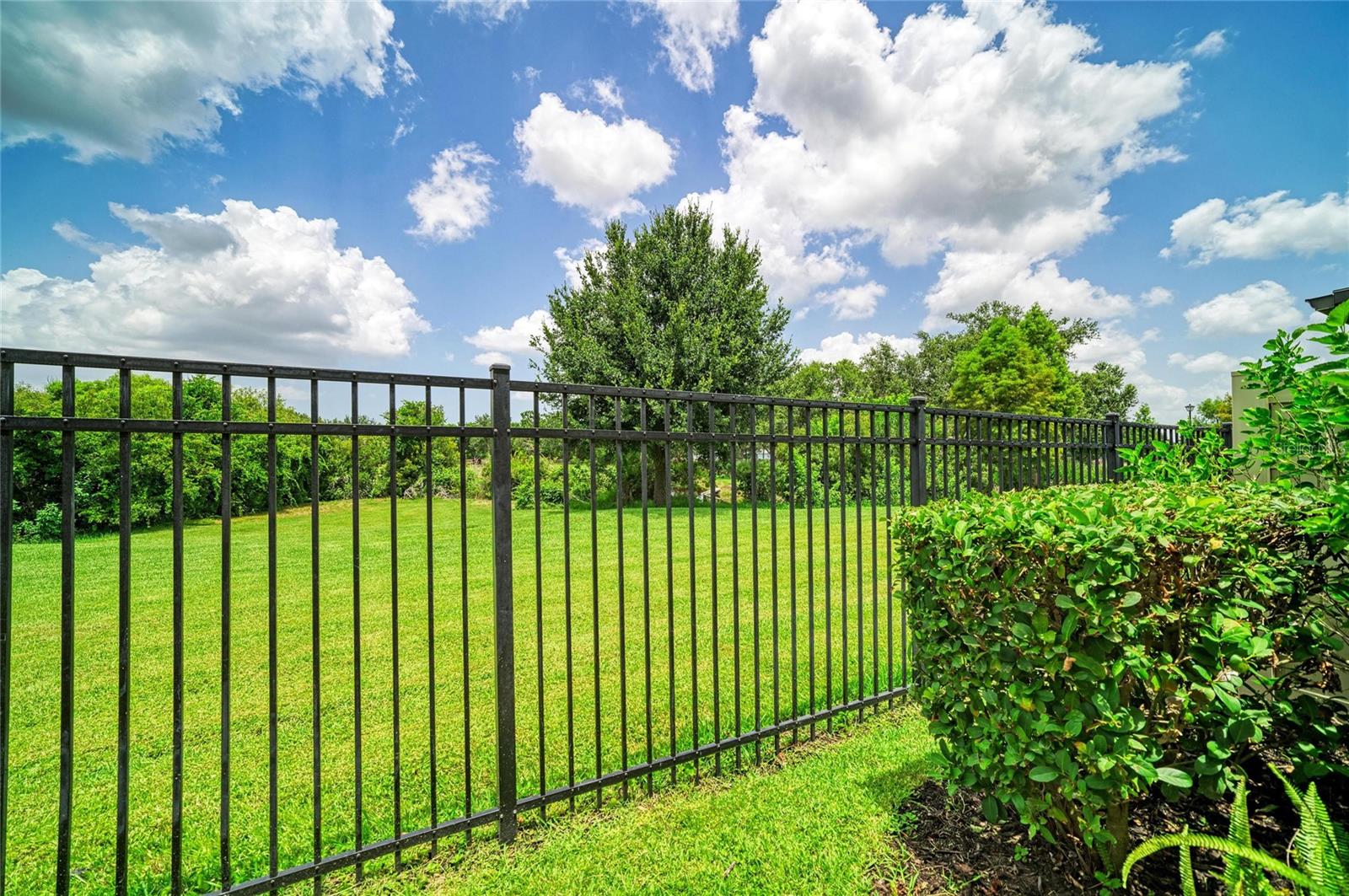 CREEKWOOD TWNHMS - Residential