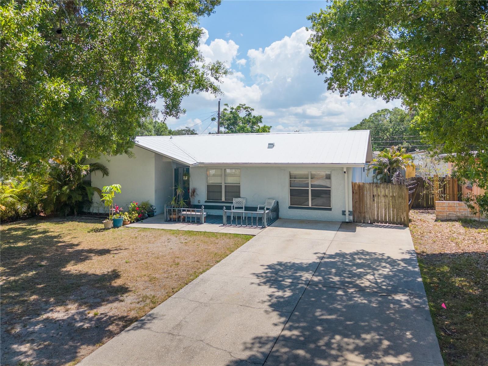 LAKE CITRUS ESTATES - Residential