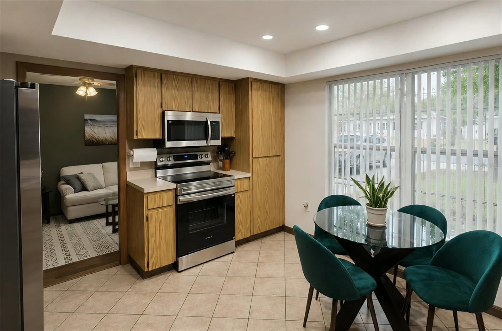 LAKE CITRUS ESTATES - Residential