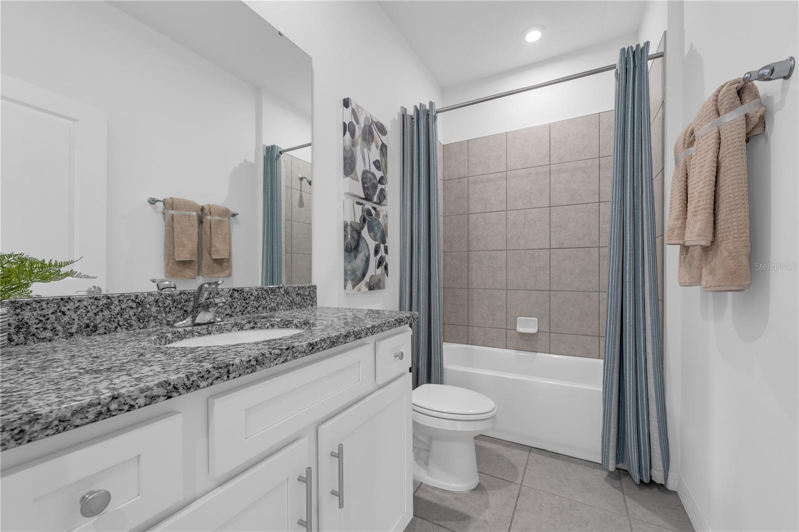 OAKFIELD TRAILS - Residential