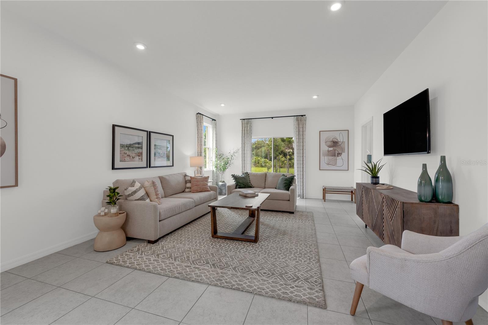 OAKFIELD TRAILS - Residential