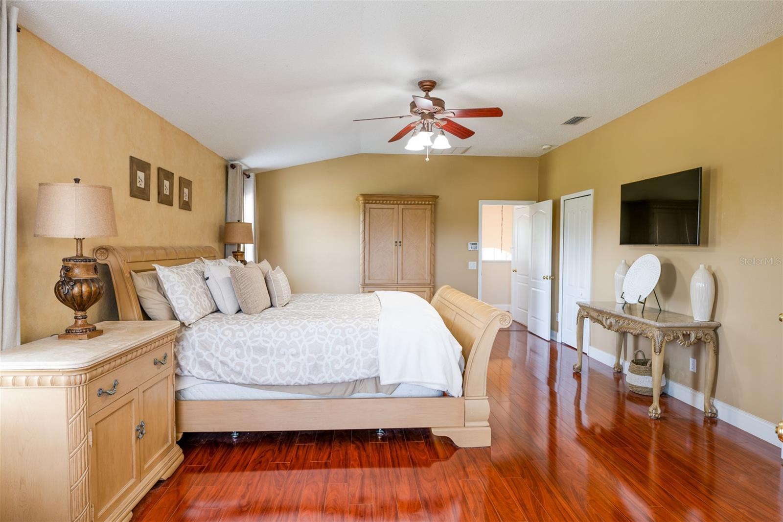 FOX WOOD PH 5 - Residential