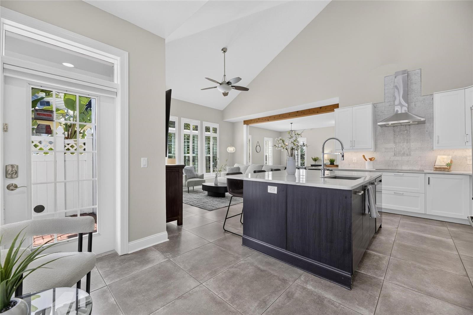 MIRABAY PRCL 5B - Residential Lease