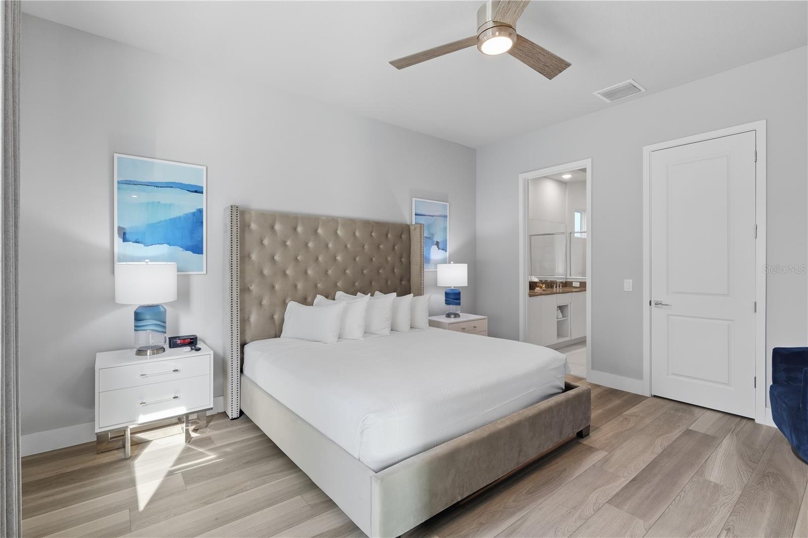 SPECTRUM AT REUNION CONDO PH 13 - Residential