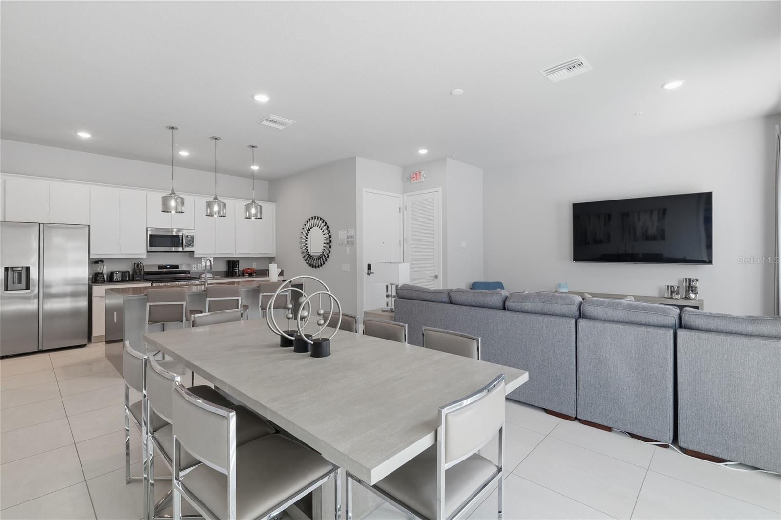 SPECTRUM AT REUNION CONDO PH 13 - Residential