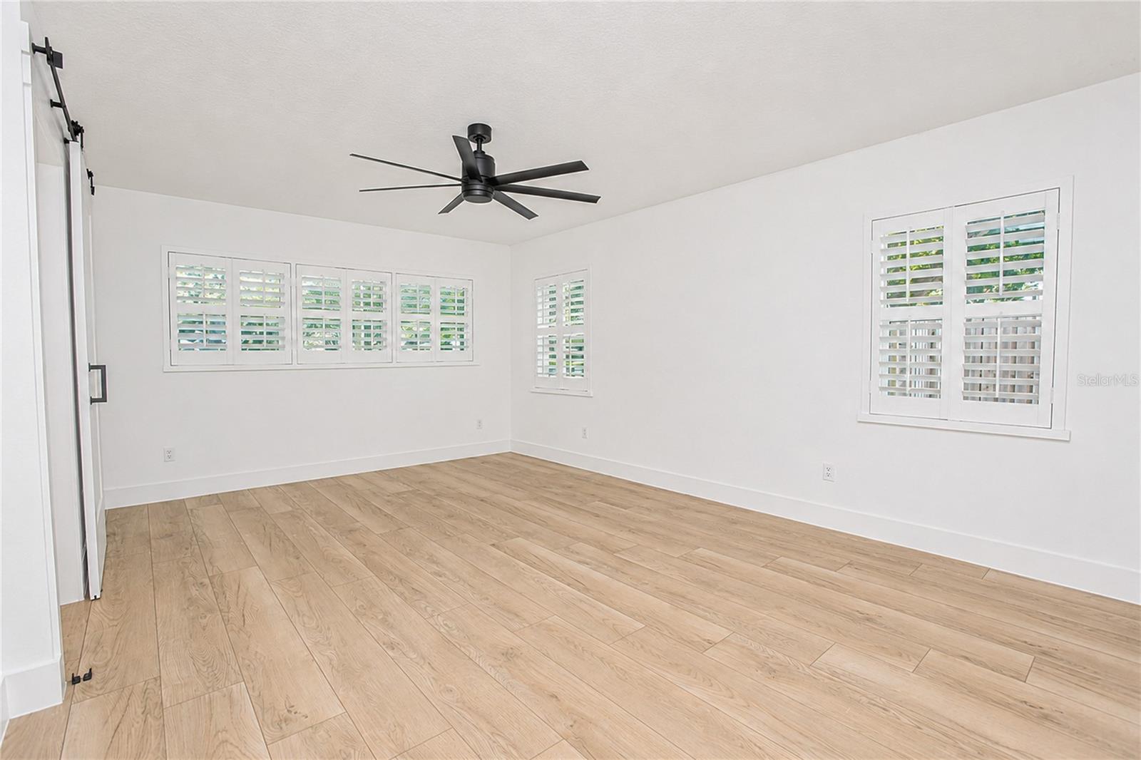 WINTER GARDEN SHORES FIRST ADD - Residential