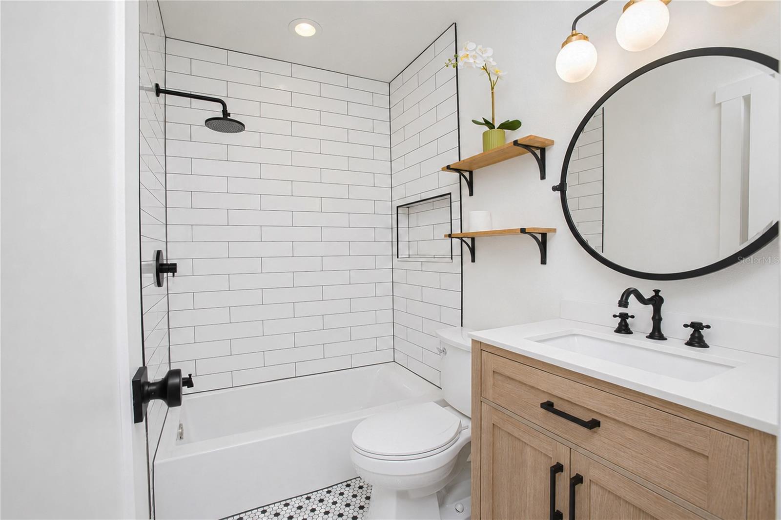 WINTER GARDEN SHORES FIRST ADD - Residential