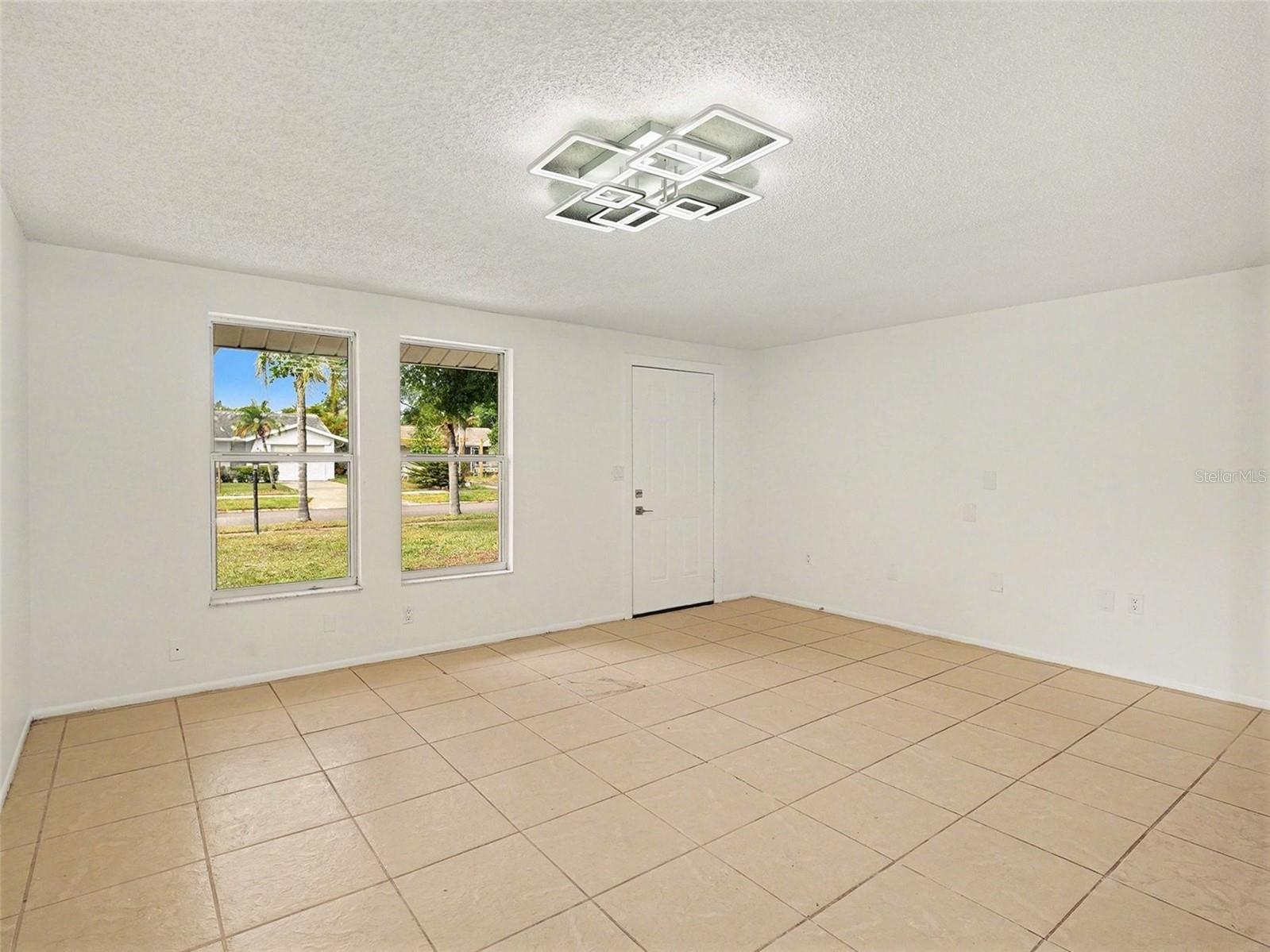 SOUTHRIDGE - Residential