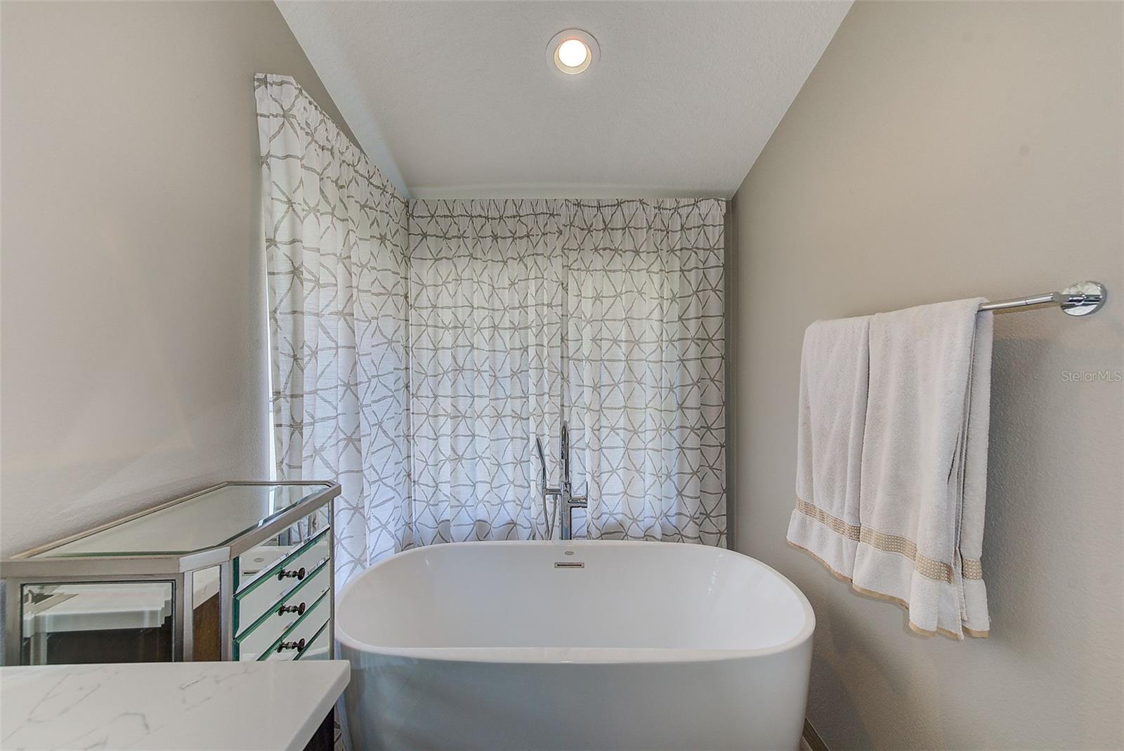 HEATHERWOOD UNIT ONE CONDO - Residential