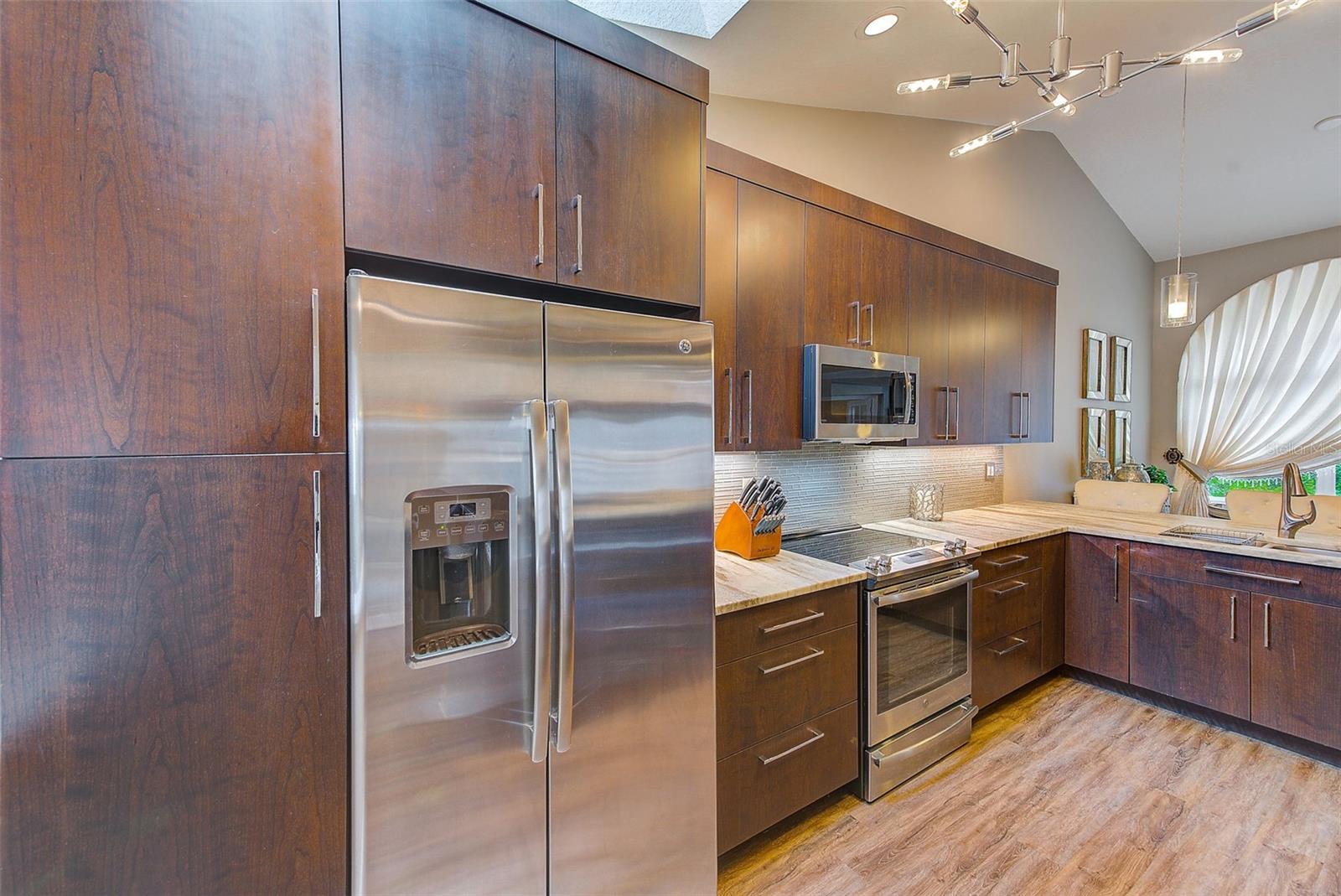 HEATHERWOOD UNIT ONE CONDO - Residential