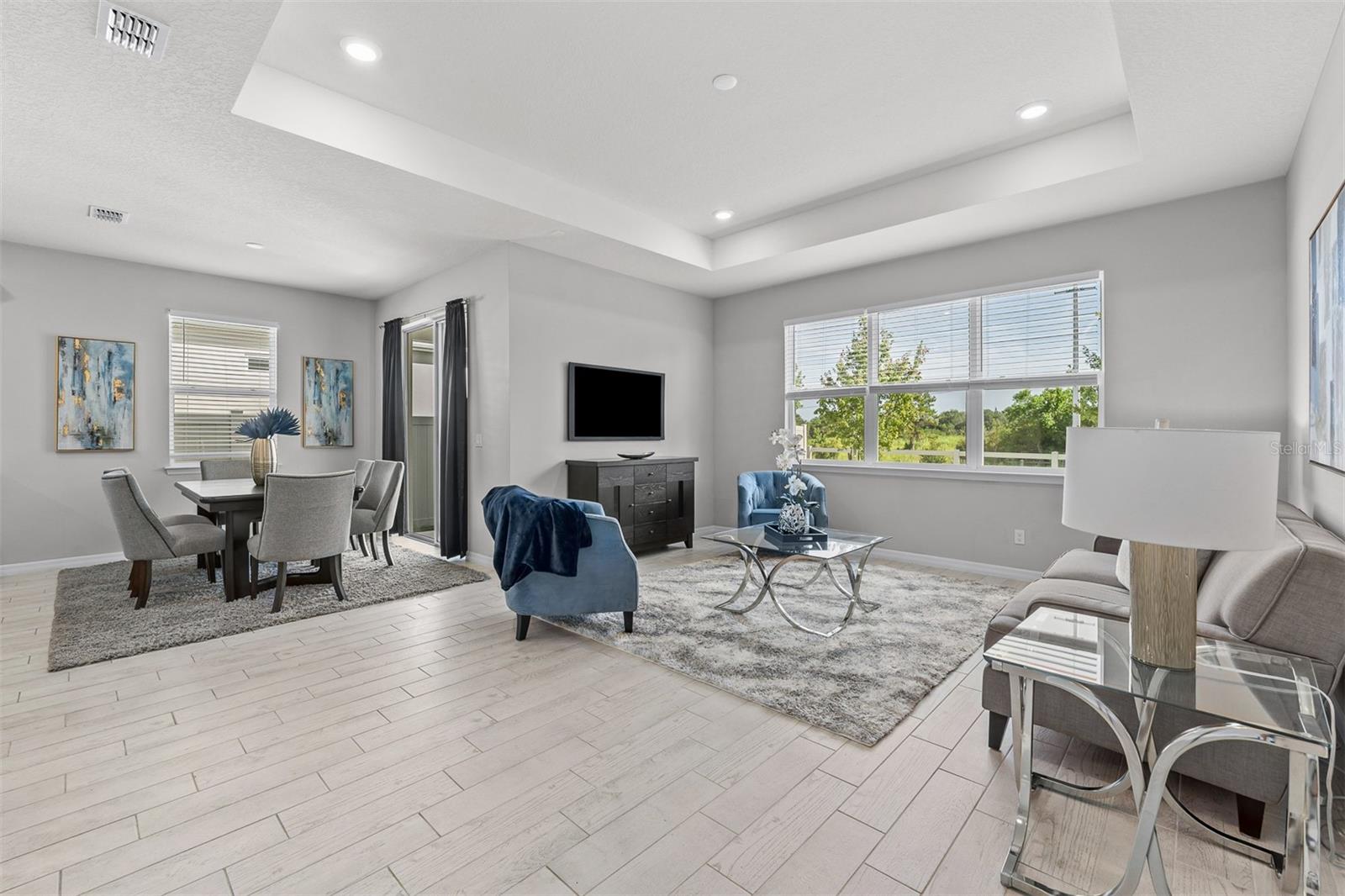 SPLIT OAK RESERVE - Residential
