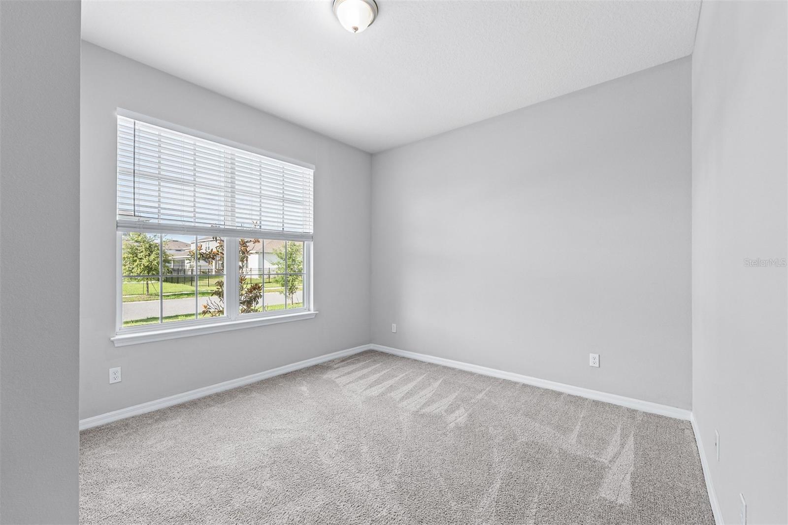SPLIT OAK RESERVE - Residential
