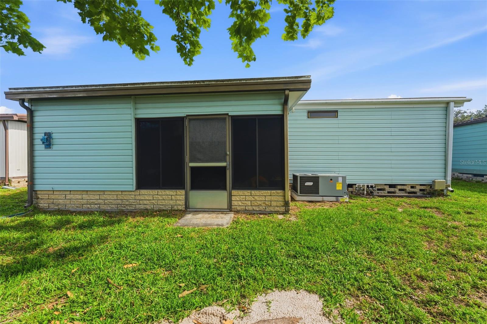 TIMBER LAKE ESTATES - Residential