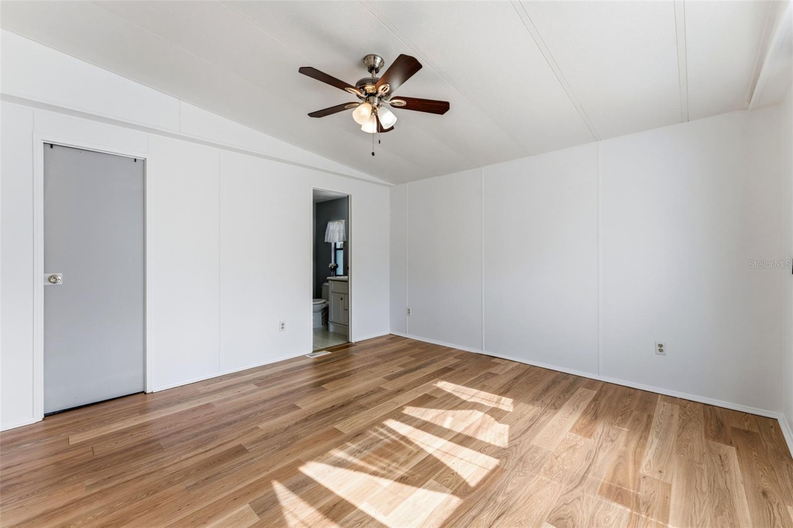 TIMBER LAKE ESTATES - Residential