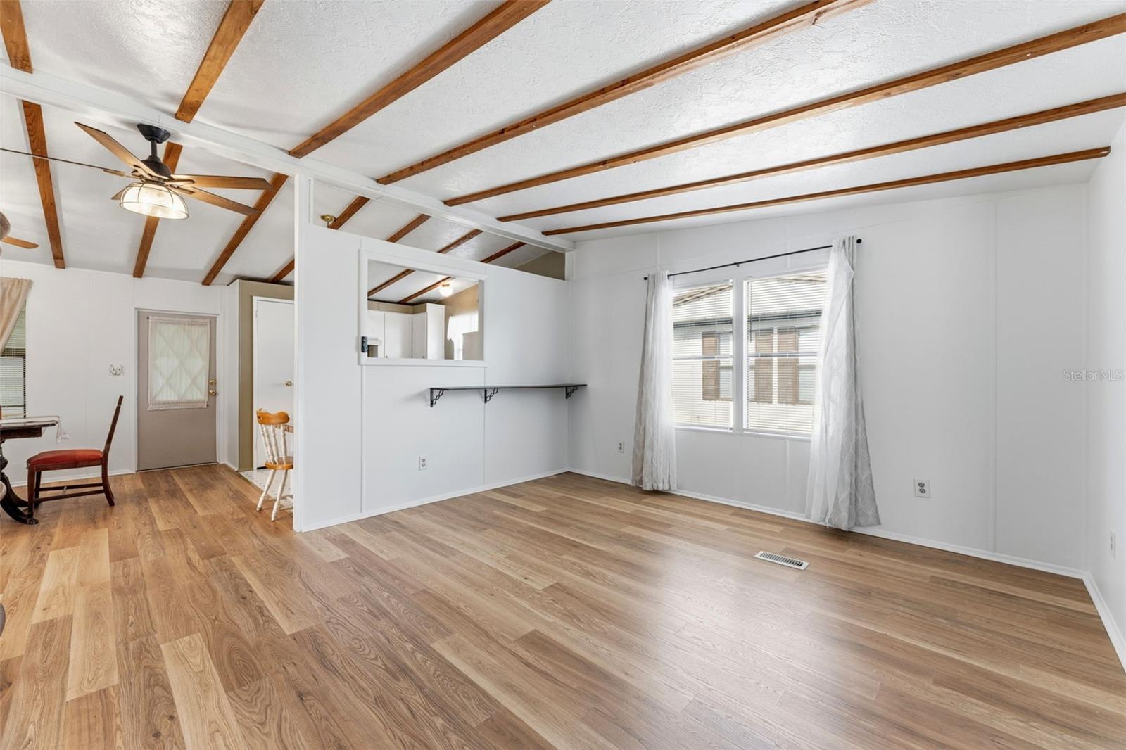 TIMBER LAKE ESTATES - Residential