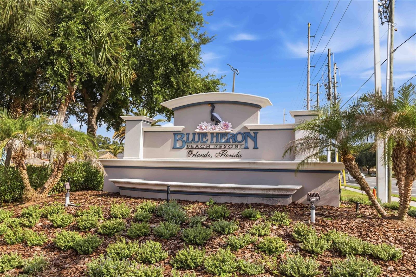 BLUE HERON BCH RESIDENCE TWR 02 CONDO - Residential