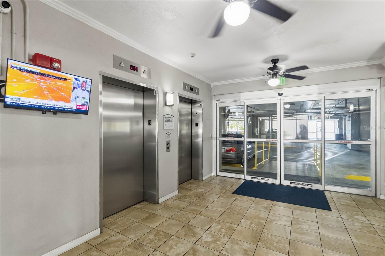BLUE HERON BCH RESIDENCE TWR 02 CONDO - Residential