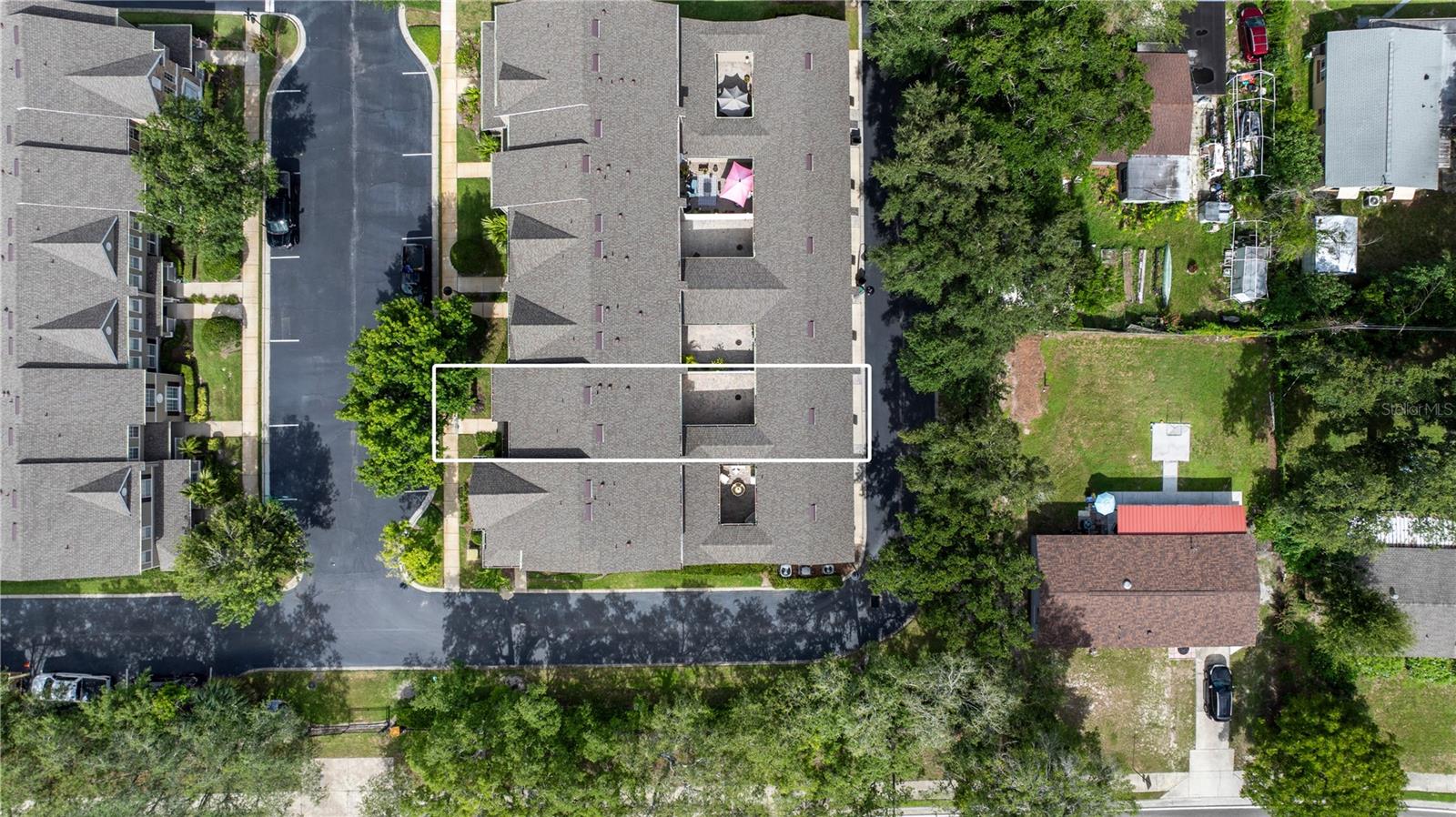 HIGHCROFT POINTE TWNHMS - Residential