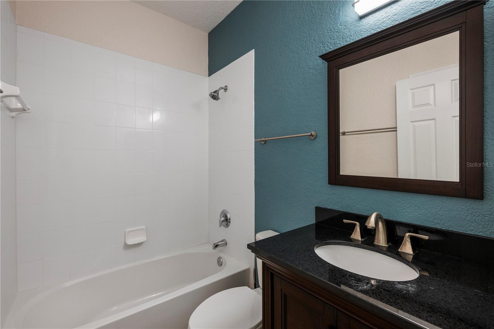 HIGHCROFT POINTE TWNHMS - Residential