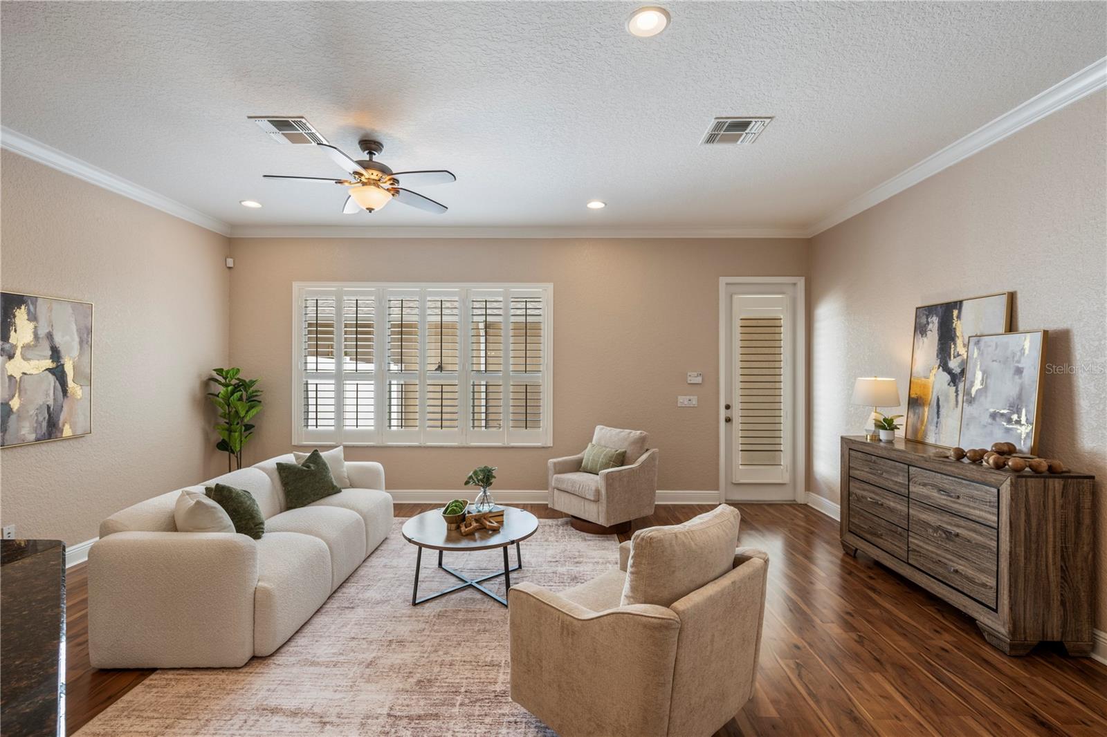 HIGHCROFT POINTE TWNHMS - Residential