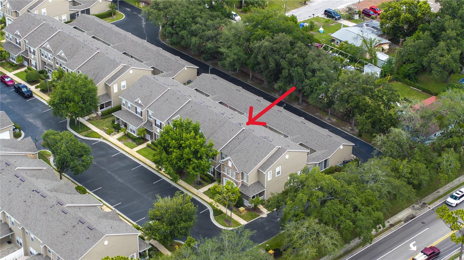 HIGHCROFT POINTE TWNHMS - Residential