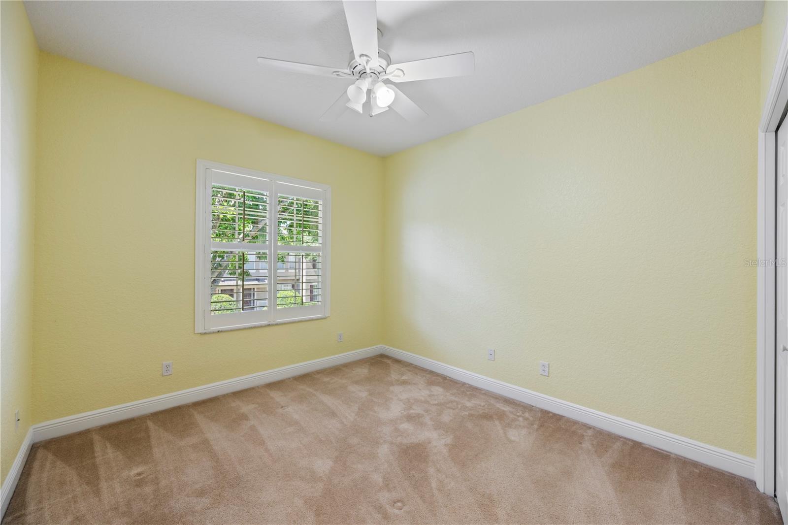 HIGHCROFT POINTE TWNHMS - Residential