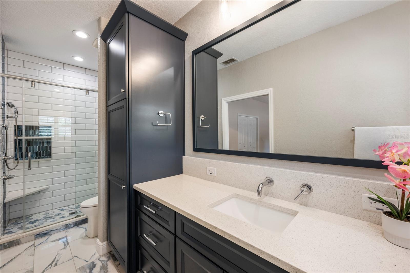 HIGHCROFT POINTE TWNHMS - Residential