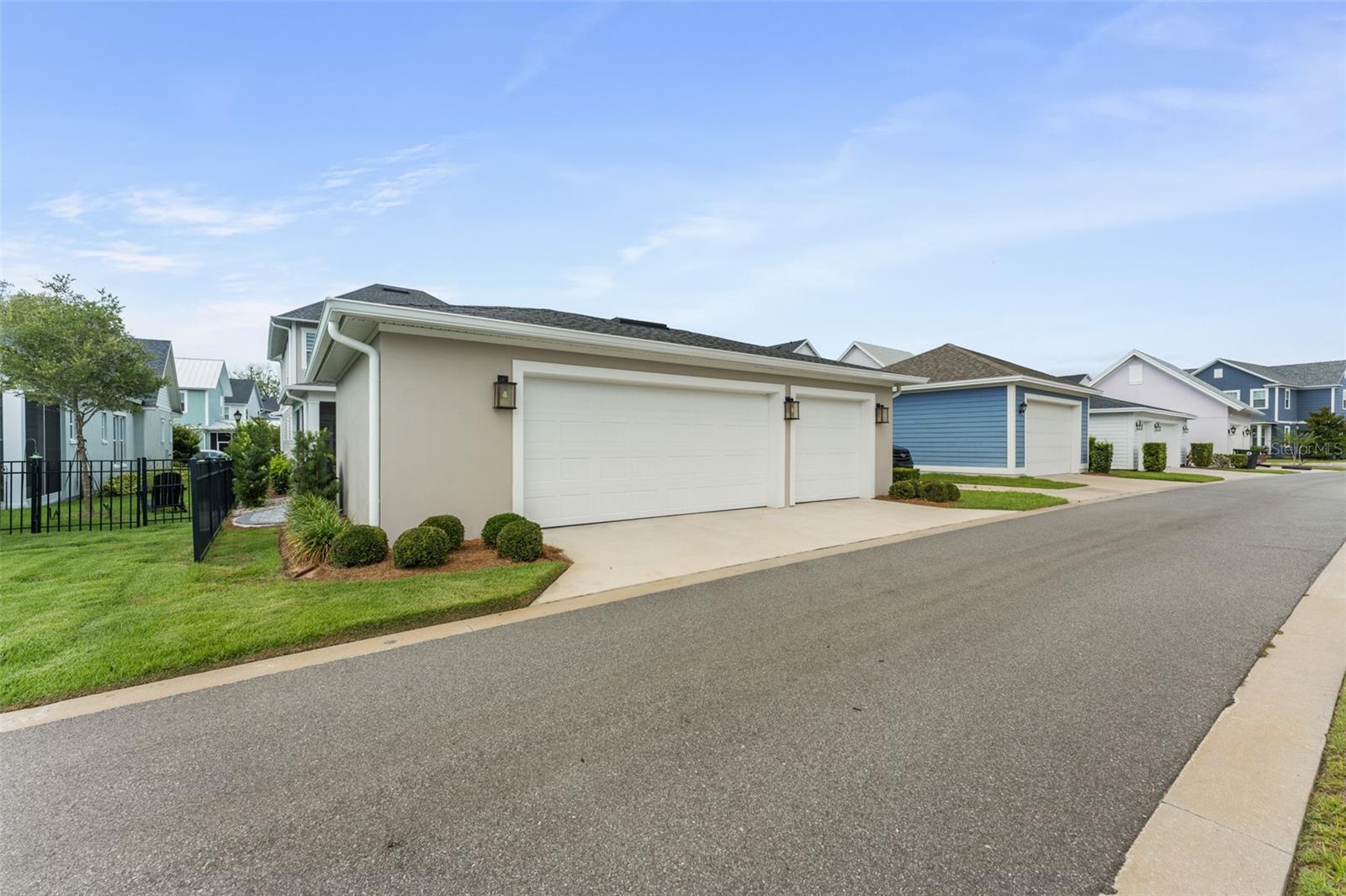 OAKLAND PARKB-1 - Residential