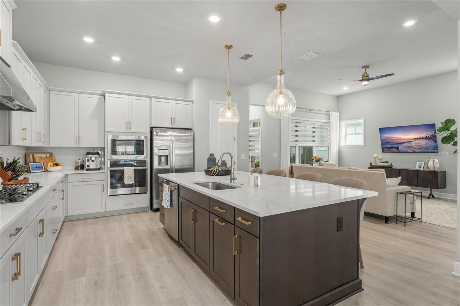 OAKLAND PARKB-1 - Residential