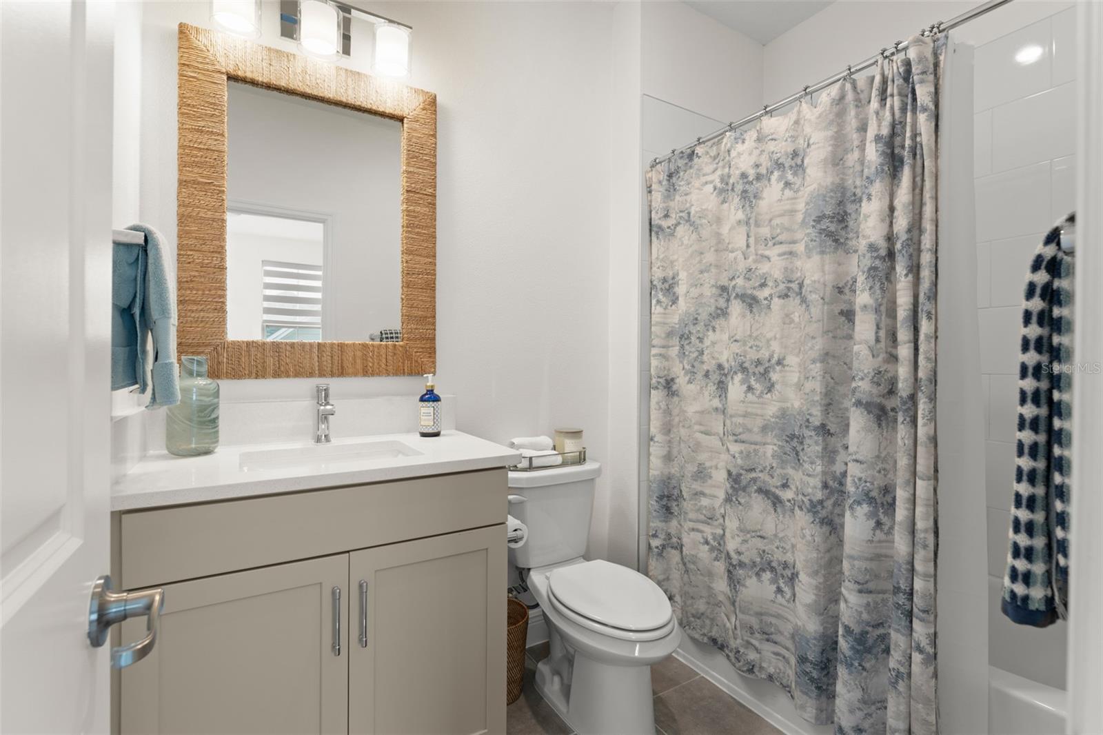 OAKLAND PARKB-1 - Residential