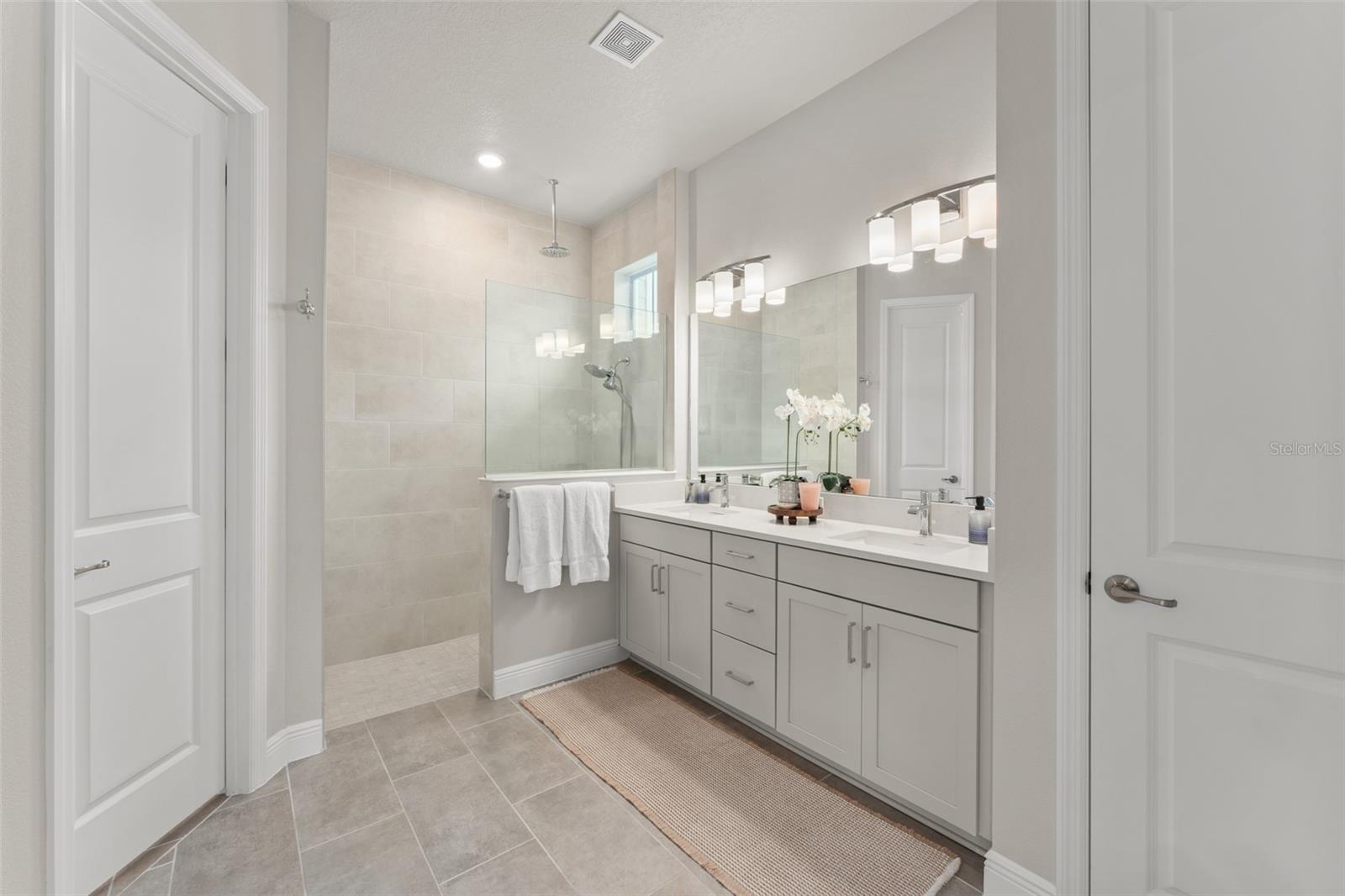 OAKLAND PARKB-1 - Residential