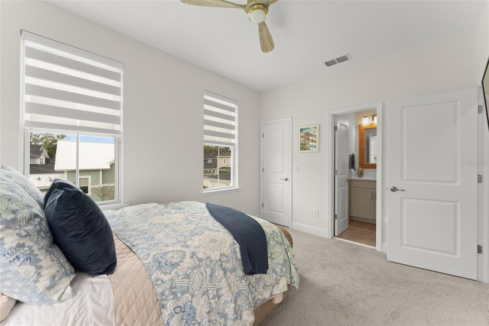 OAKLAND PARKB-1 - Residential