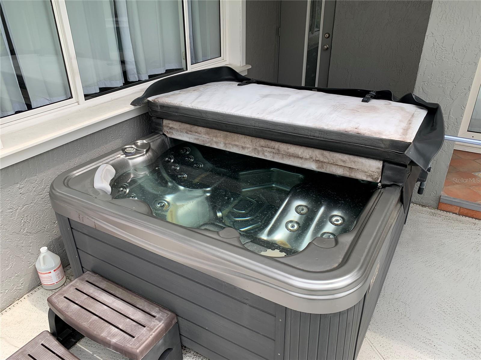 TIMACUAN UNIT 6 - Residential