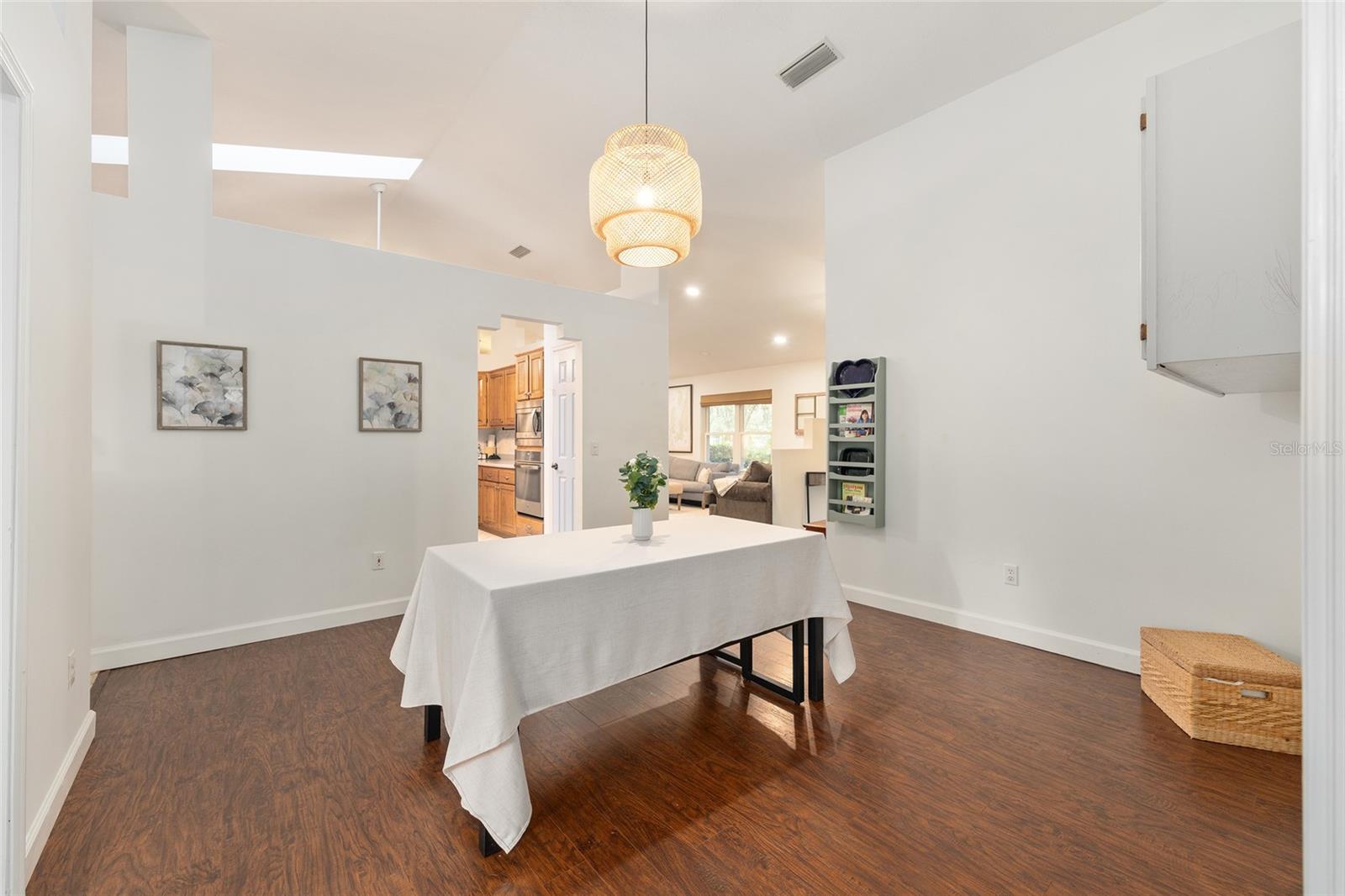 COUNTRY WOODS ESTATE - Residential