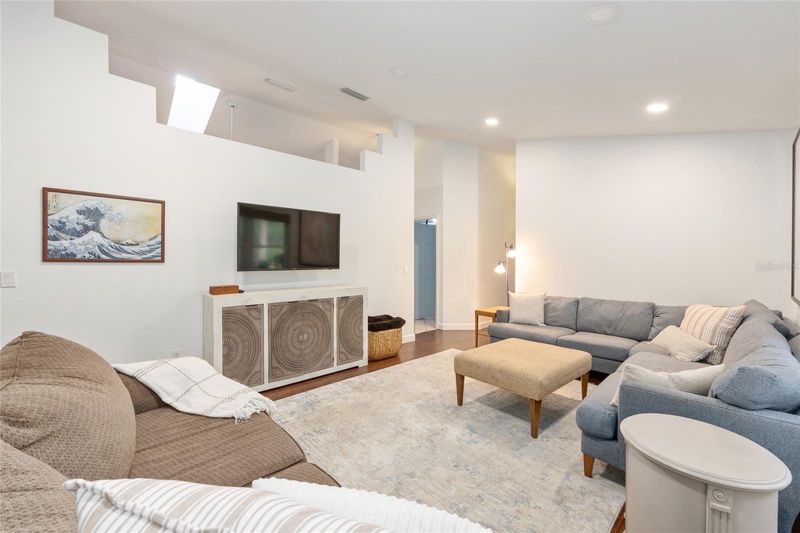 COUNTRY WOODS ESTATE - Residential