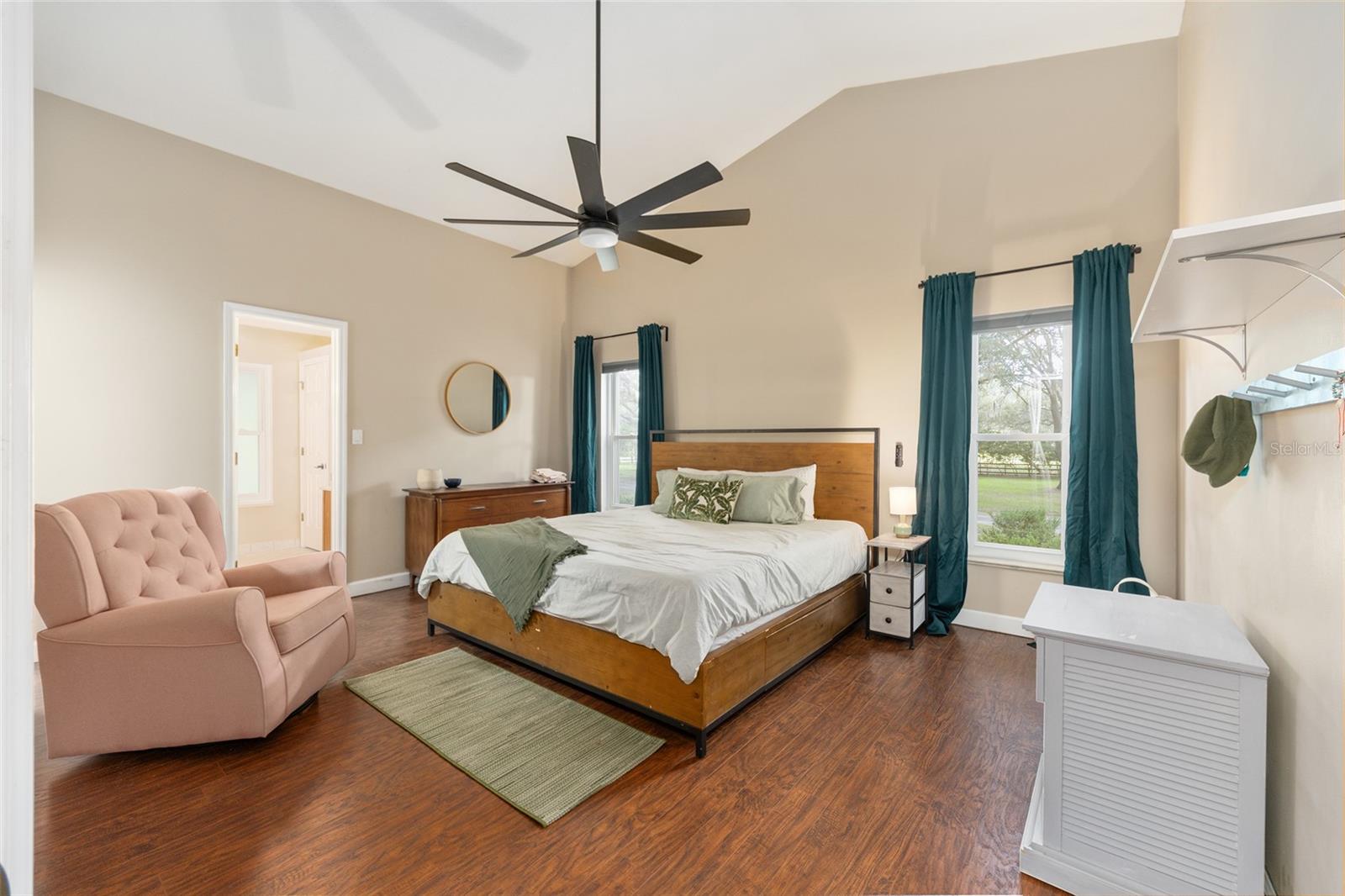 COUNTRY WOODS ESTATE - Residential