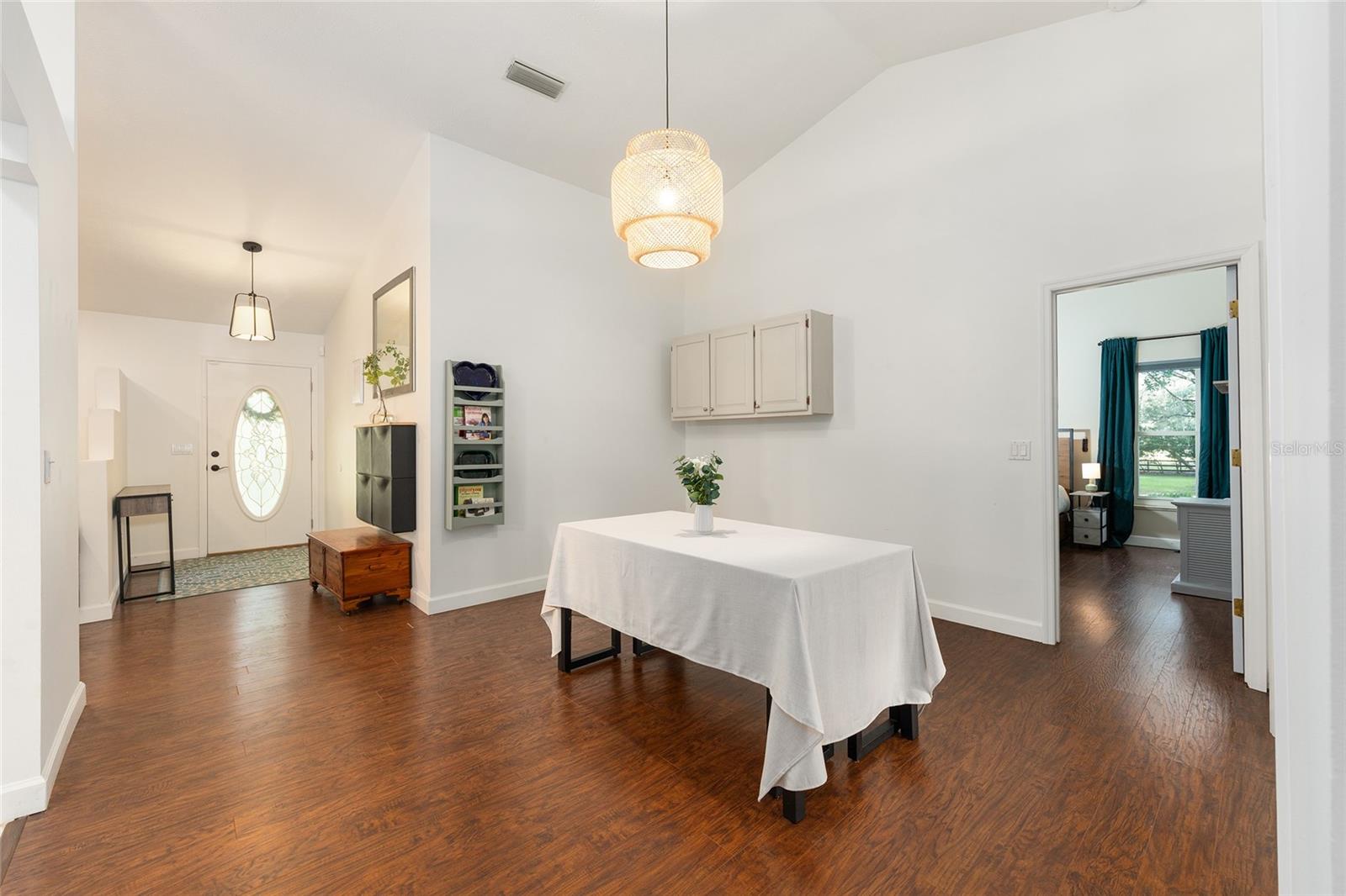 COUNTRY WOODS ESTATE - Residential