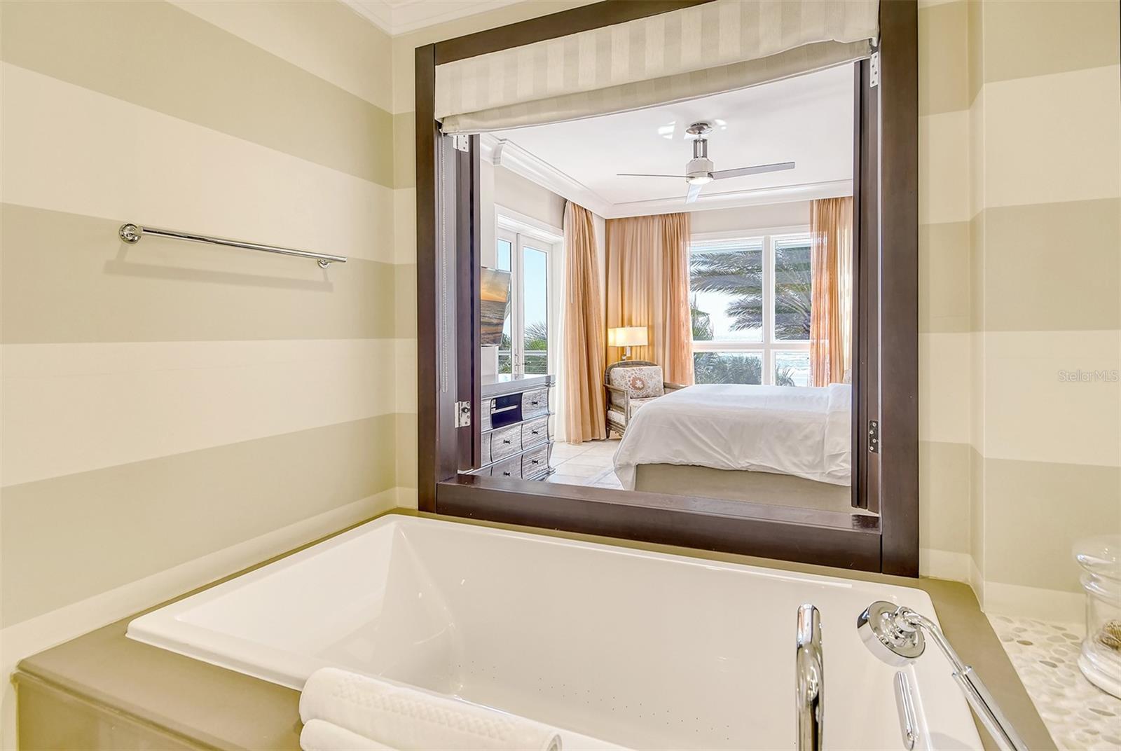 SIESTA KEY BEACH RESIDENCES - Residential