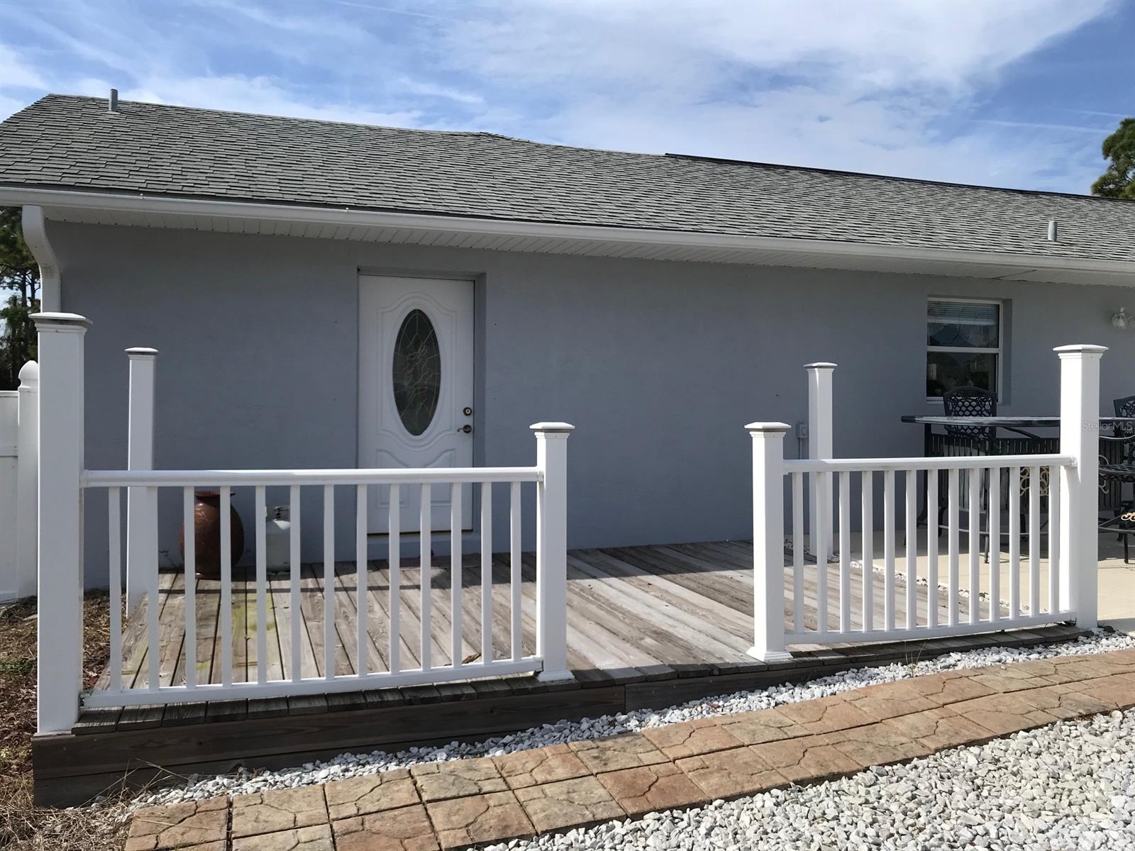 Florida Shores 01 - Residential