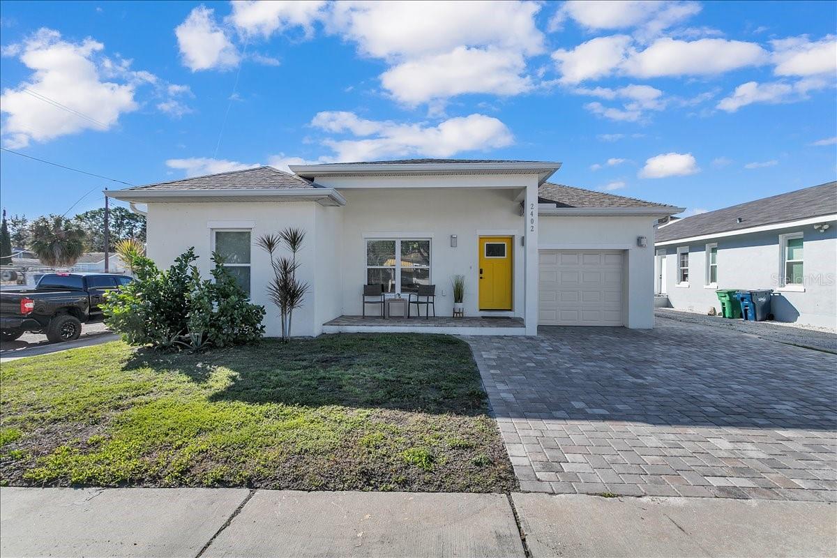 Fully Furnished Luxury 5-Bedroom Home in South Tampa. Experience the best of South Tampa living in this beautifully furnished 5-bedroom, 3 full bathroom home, thoughtfully designed for families, professionals, corporate housing, traveling medical staff, or groups seeking comfort and convenience. This modern home features a spacious open floor plan with high ceilings, stylish furnishings, and a fully equipped kitchen complete with quartz countertops, stainless steel appliances, cookware, dishes, and everything needed for a turnkey living experience. The inviting living and dining areas provide plenty of space to relax, entertain, or work remotely. Each bedroom is tastefully furnished with comfortable beds, quality linens, and ample closet space, while three full bathrooms offer convenience for larger households or guests. Additional features include:

* Fully furnished and move-in ready
* Five spacious bedrooms
* Three full bathrooms
* Smart TVs
* In-unit washer and dryer
* Private fenced backyard
* Outdoor front porch for relaxing or entertaining
* Paver driveway with off-street parking
* Central air conditioning and heating
Located in one of South Tampa's most desirable neighborhoods, you'll be just minutes from Midtown Tampa, Downtown Tampa, Hyde Park Village, SOHO, Bayshore Boulevard, the University of Tampa, Tampa International Airport, Raymond James Stadium, MacDill Air Force Base, restaurants, shopping, and Tampa's beautiful waterfront. The home is also within the highly regarded Plant High School district.
Whether you're relocating, working on assignment, or simply looking for an exceptional furnished home, this property offers luxury, comfort, and an unbeatable South Tampa location.**Available for monthly or longer-term stays. Contact us today for availability and pricing.lectric, water and cable can be included with an extra fee****