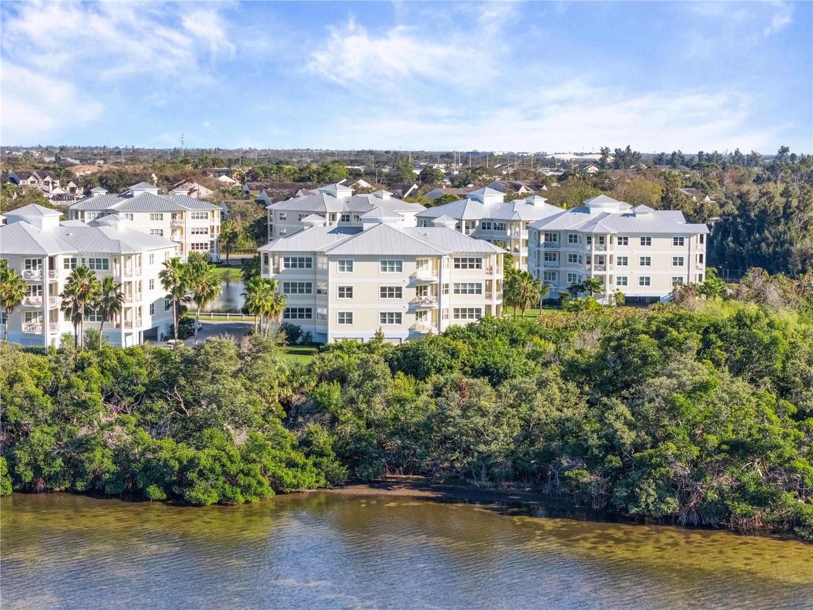 PALMA SOLA BAY CLUB PH 17B - Residential