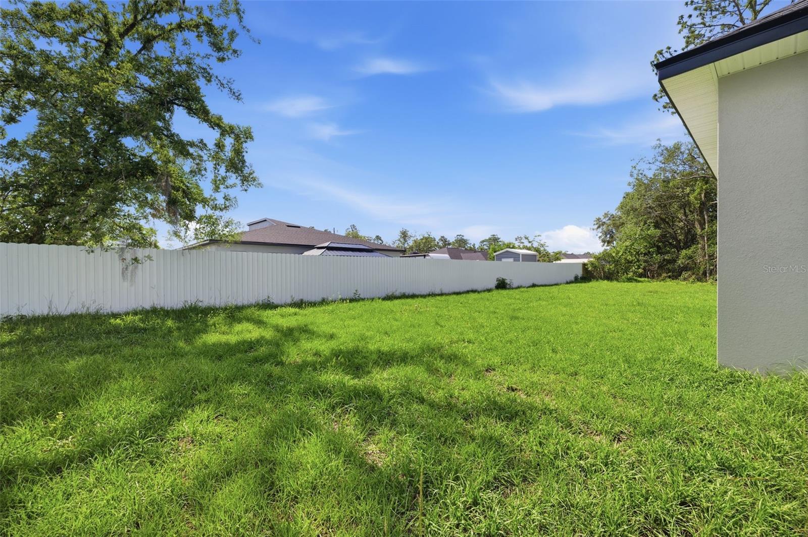 MARION OAKS #5 - Residential