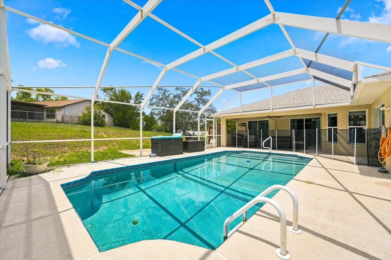 SPRING HILL - Residential